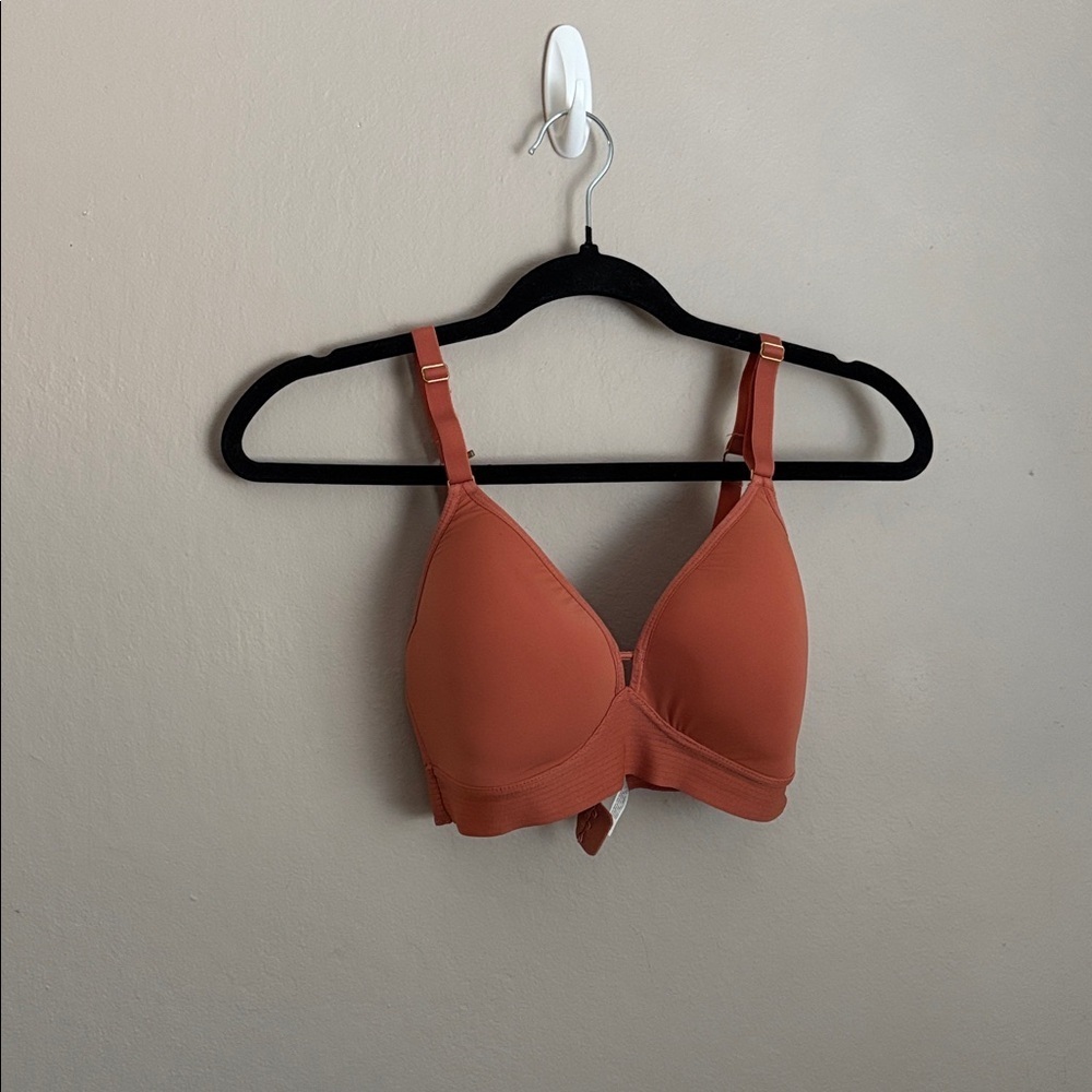 Lively Bra size 32DD
